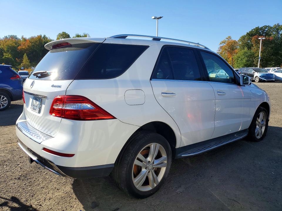Продажа на аукционе авто 2014 Mercedes-benz Ml, vin: 4JGDA5HB8EA395561, номер лота: 72375196