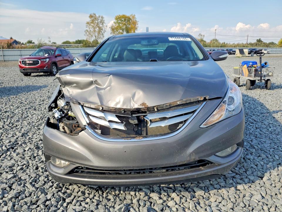 71446166 :رقم المزاد ، 5NPEC4AC7CH432699 vin ، 2012 Hyundai Sonata مزاد بيع