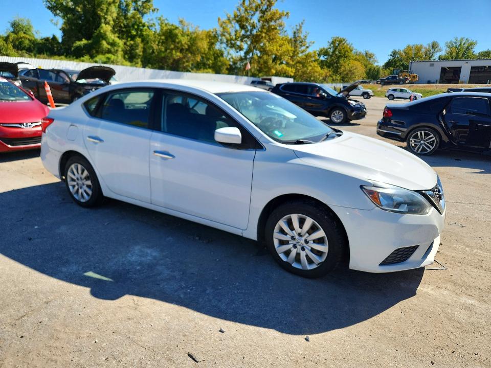 Продаж на аукціоні авто 2016 Nissan Sentra, vin: 3N1AB7AP9GY235132, номер лоту: 71666016