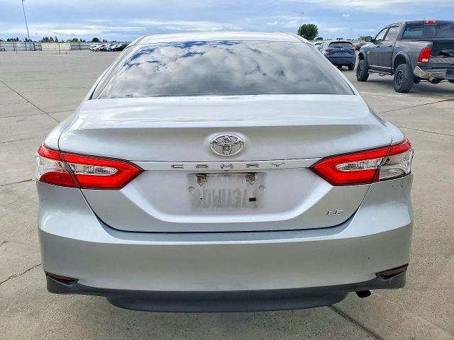 Auction sale of the 2018 Toyota Camry, vin: 4T1B11HK4JU101677, lot number: 72617506