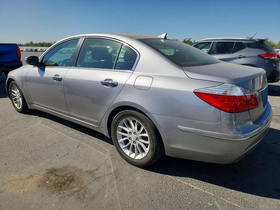 71243636 :رقم المزاد ، KMHGC4DE7AU081457 vin ، 2010 Hyundai Genesis مزاد بيع