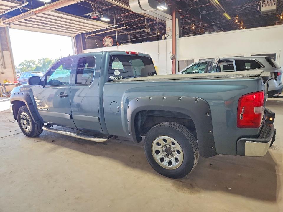 Auction sale of the 2008 Chevrolet Silverado, vin: 2GCEC19C081260348, lot number: 71449966