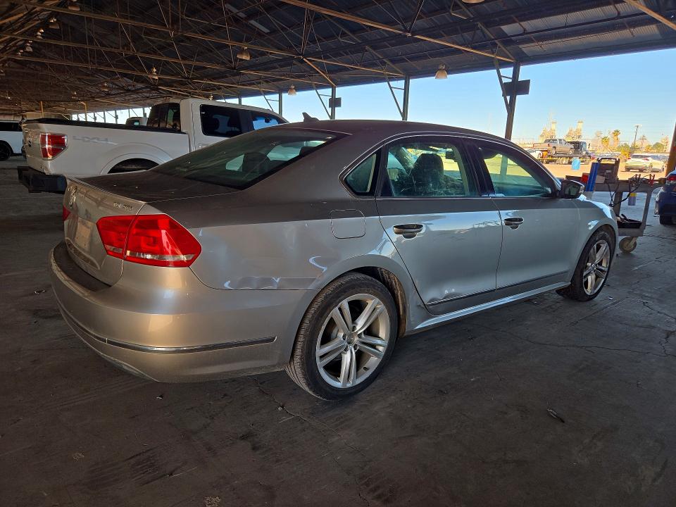 Продаж на аукціоні авто 2014 Volkswagen Passat, vin: 1VWCN7A39EC045974, номер лоту: 70561726