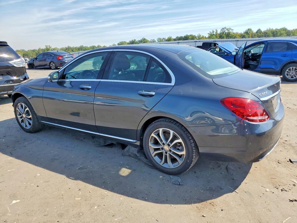 Продажа на аукционе авто 2015 Mercedes-benz C, vin: 55SWF4KB4FU001109, номер лота: 59378596