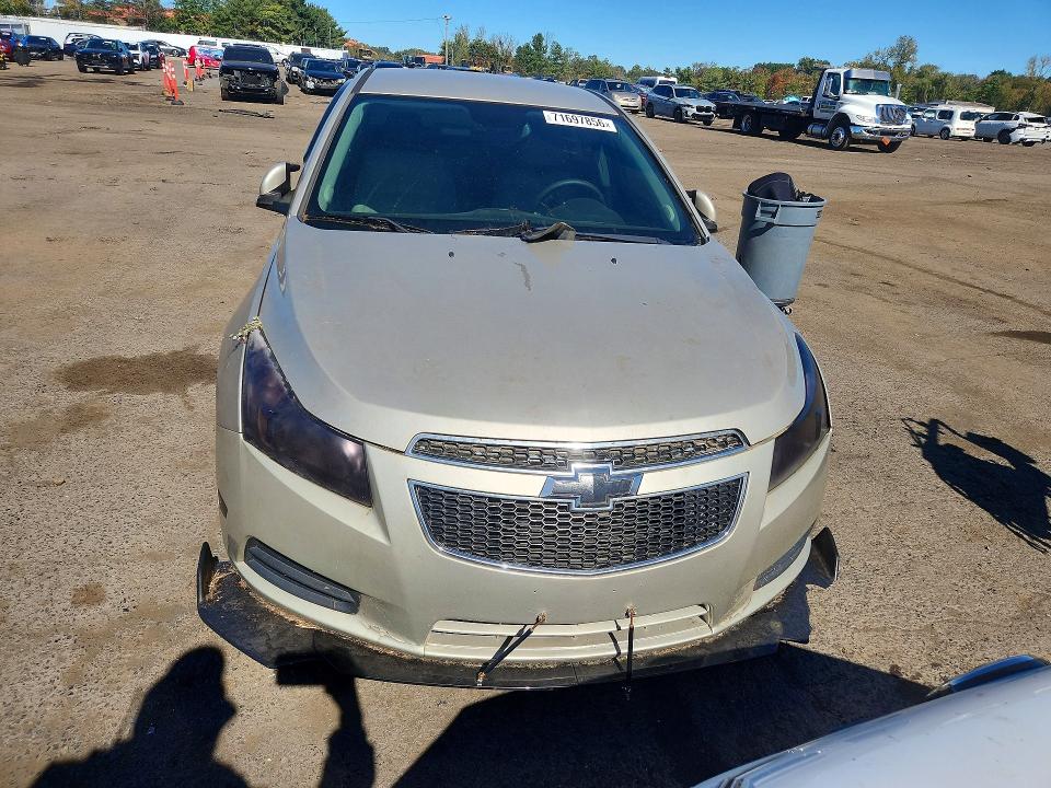 2014 Chevrolet Cruze მანქანა იყიდება აუქციონზე, vin: 1G1PC5SB8E7151189, აუქციონის ნომერი: 71697856