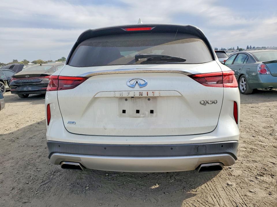 71652526 :رقم المزاد ، 3PCAJ5M36KF112731 vin ، 2019 Infiniti Qx50 مزاد بيع