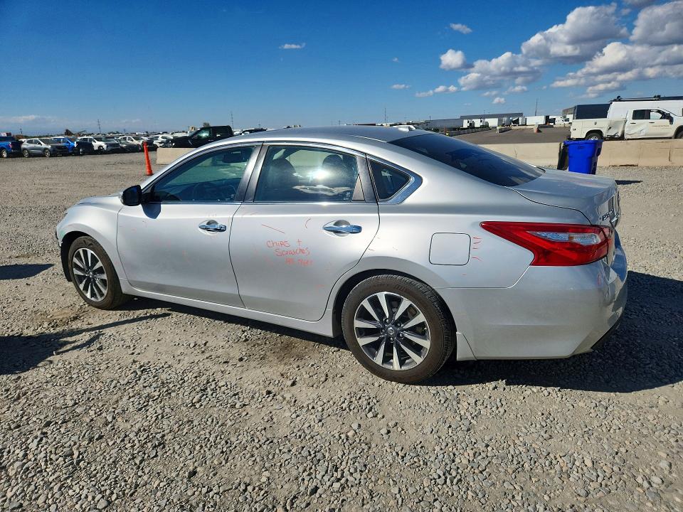Продаж на аукціоні авто 2017 Nissan Altima, vin: 1N4AL3AP8HC201959, номер лоту: 71370716