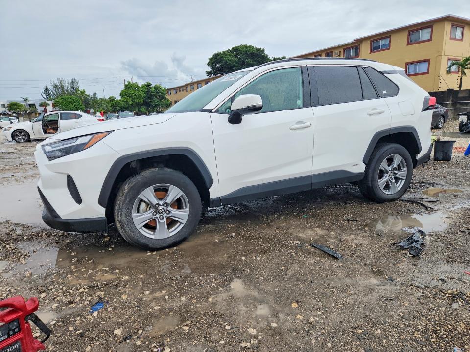 70384896 :رقم المزاد ، 4T3RWRFVXSU176873 vin ، 2025 Toyota Rav4 Hybrid مزاد بيع