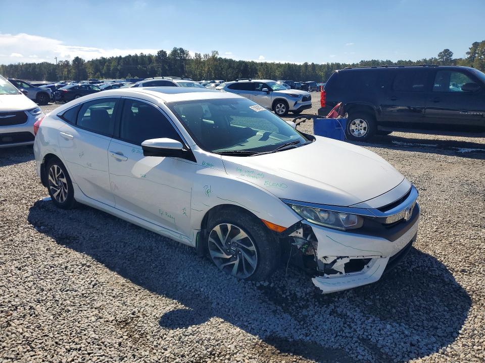 2018 Honda Civic მანქანა იყიდება აუქციონზე, vin: 19XFC2F78JE038845, აუქციონის ნომერი: 71401446