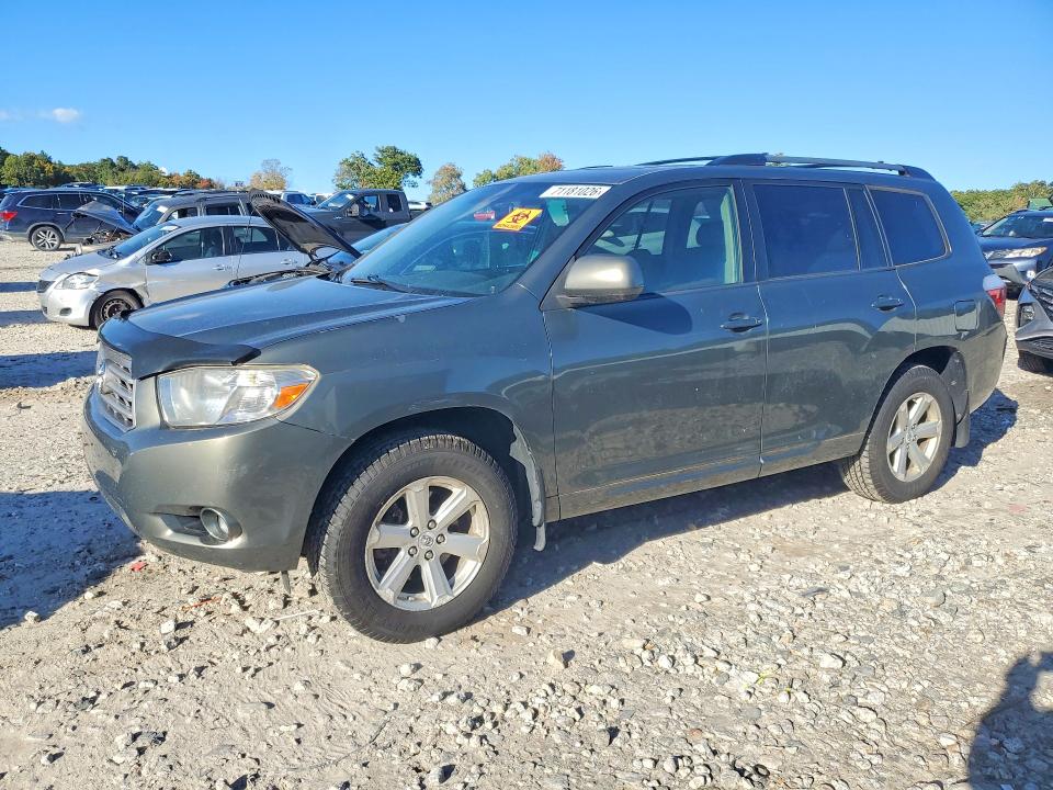 2010 Toyota Highlander მანქანა იყიდება აუქციონზე, vin: 5TDJK3EH5AS032438, აუქციონის ნომერი: 71181026