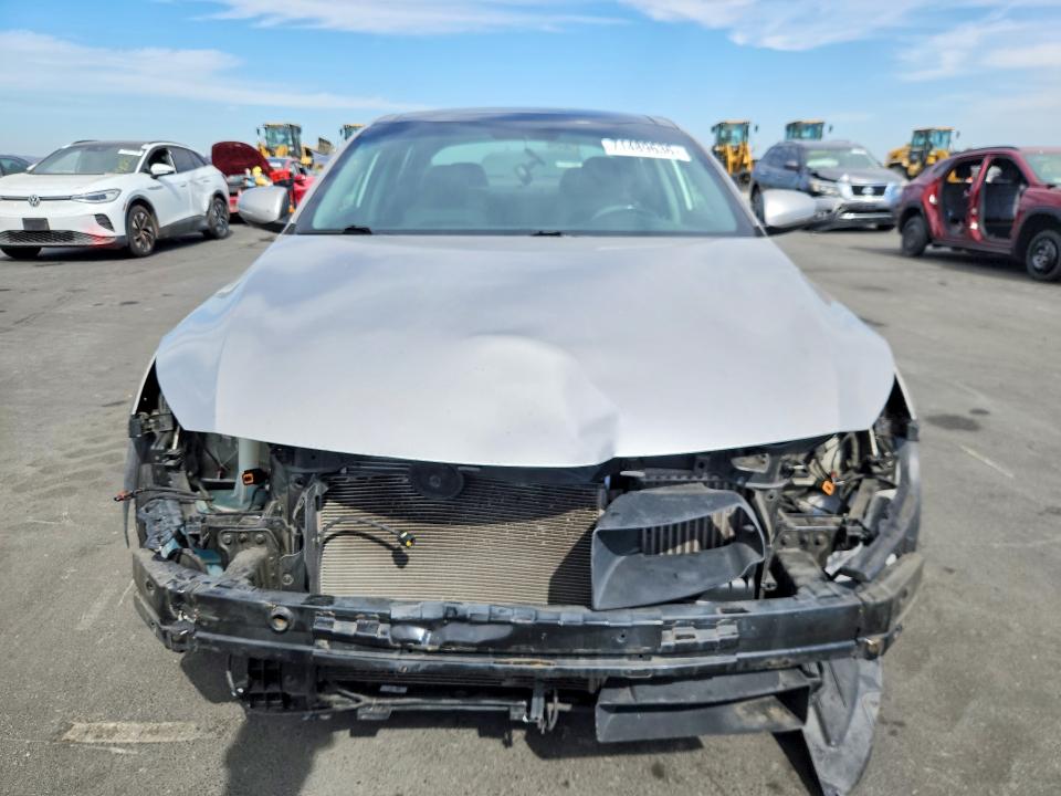 71489636 :رقم المزاد ، KNAGR4A64B5089671 vin ، 2011 Kia Optima مزاد بيع