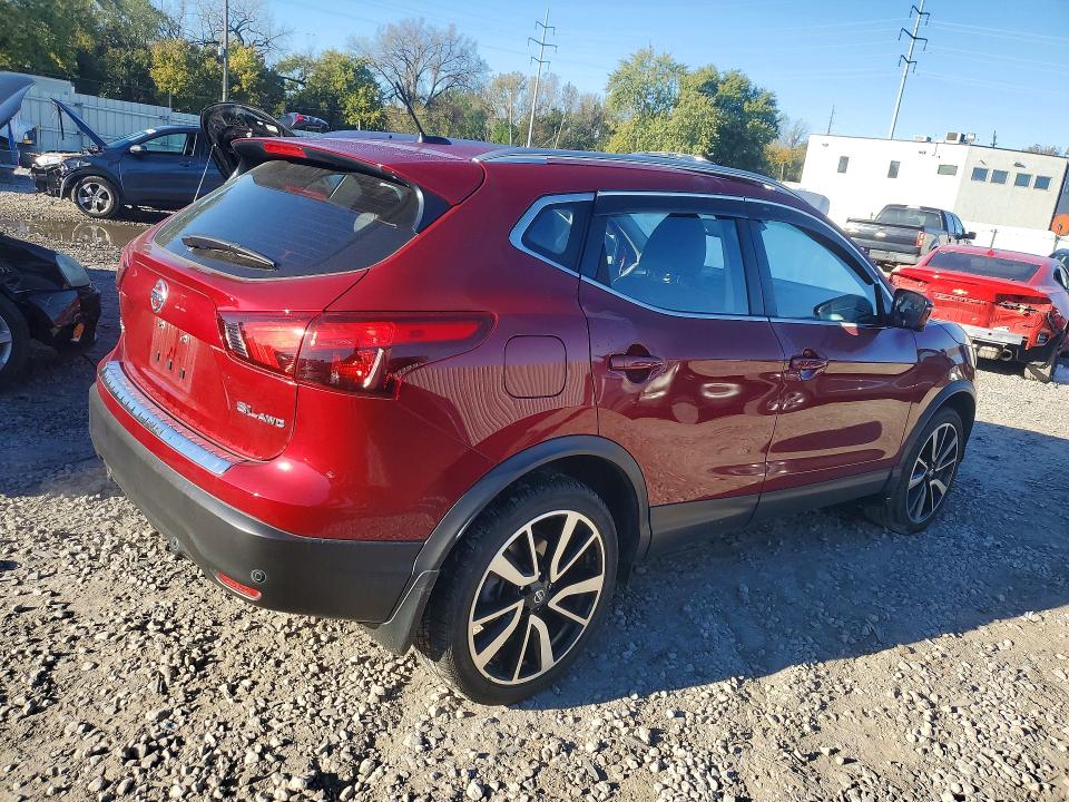 71649216 :رقم المزاد ، JN1BJ1CR7KW319436 vin ، 2019 Nissan Rogue Sport مزاد بيع