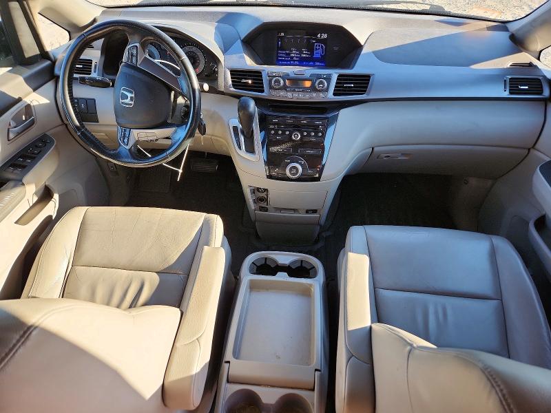 72042586 :رقم المزاد ، 5FNRL5H67BB064383 vin ، 2011 Honda Odyssey مزاد بيع