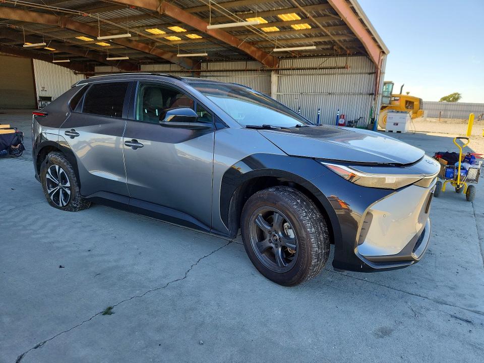 71089426 :رقم المزاد ، JTMABACA3RA070348 vin ، 2024 Toyota Bz4x مزاد بيع