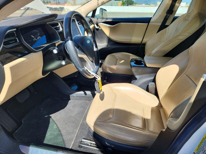 Продажа на аукционе авто 2015 Tesla Model S, vin: 5YJSA1S20FF085264, номер лота: 72958666