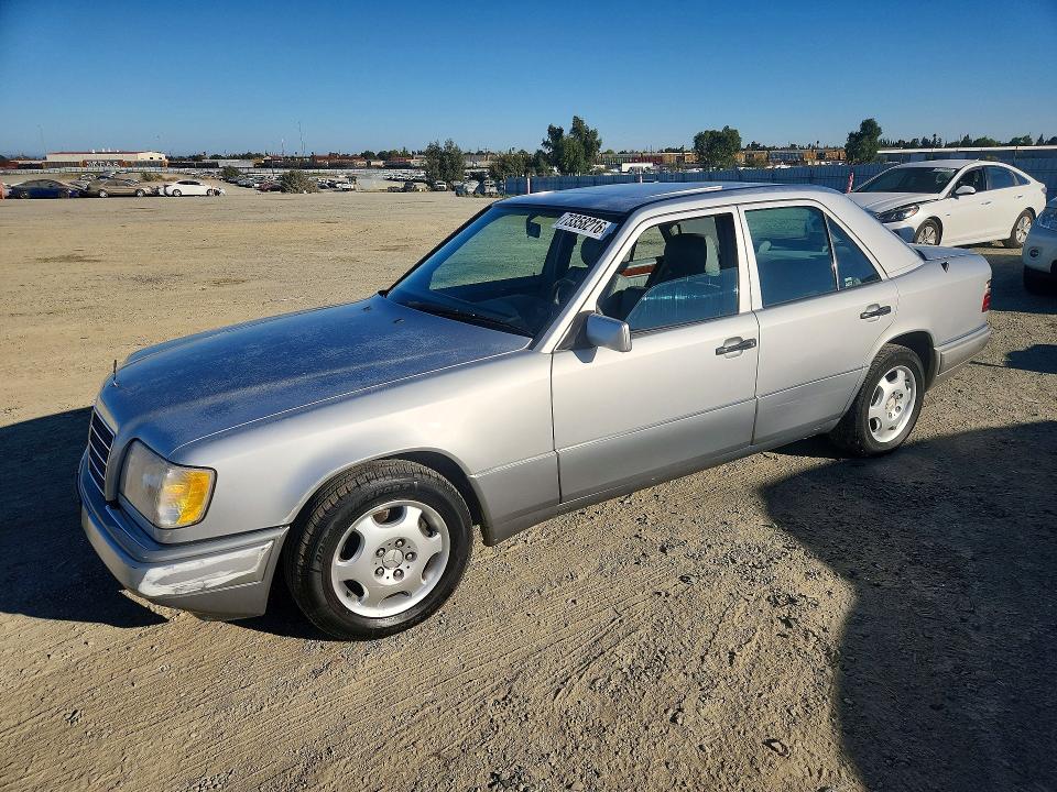 Aukcja sprzedaży 1995 Mercedes-benz E, vin: WDBEA32E6SC229442, numer aukcji: 73358216