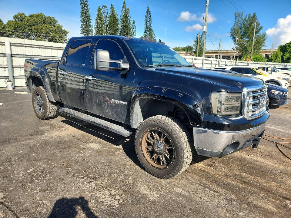 71912856 :رقم المزاد ، 2GTEK13M771519758 vin ، 2007 Gmc New Sierra مزاد بيع