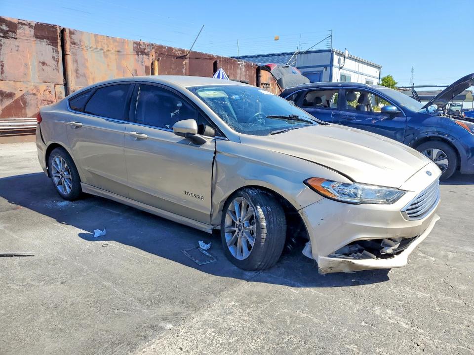 Продажа на аукционе авто 2017 Ford Fusion, vin: 3FA6P0LU6HR264846, номер лота: 70952026