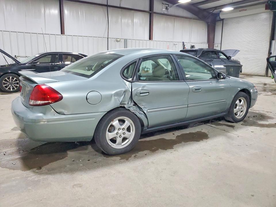 2005 Ford Taurus მანქანა იყიდება აუქციონზე, vin: 1FAFP53285A172932, აუქციონის ნომერი: 70948516