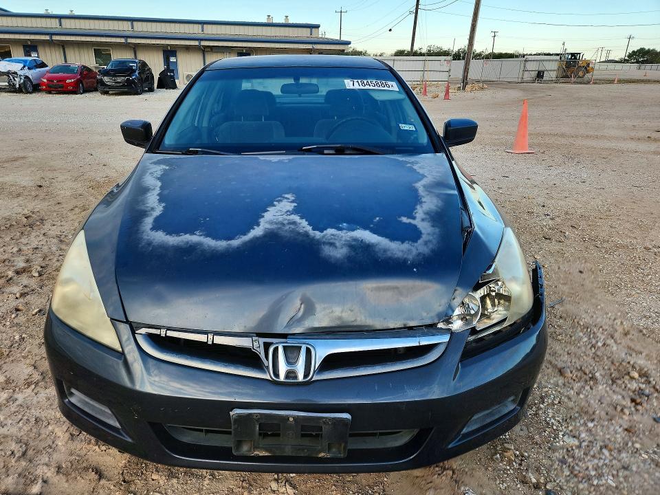 2007 Honda Accord მანქანა იყიდება აუქციონზე, vin: JHMCM563X7C009652, აუქციონის ნომერი: 71845886