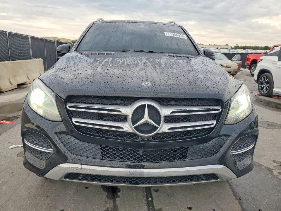 71536936 :رقم المزاد ، 4JGDA5JB2JB004550 vin ، 2018 Mercedes-benz Gle مزاد بيع