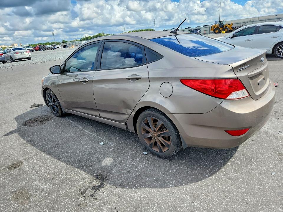71045596 :رقم المزاد ، KMHCU4AE5EU595894 vin ، 2014 Hyundai Accent مزاد بيع