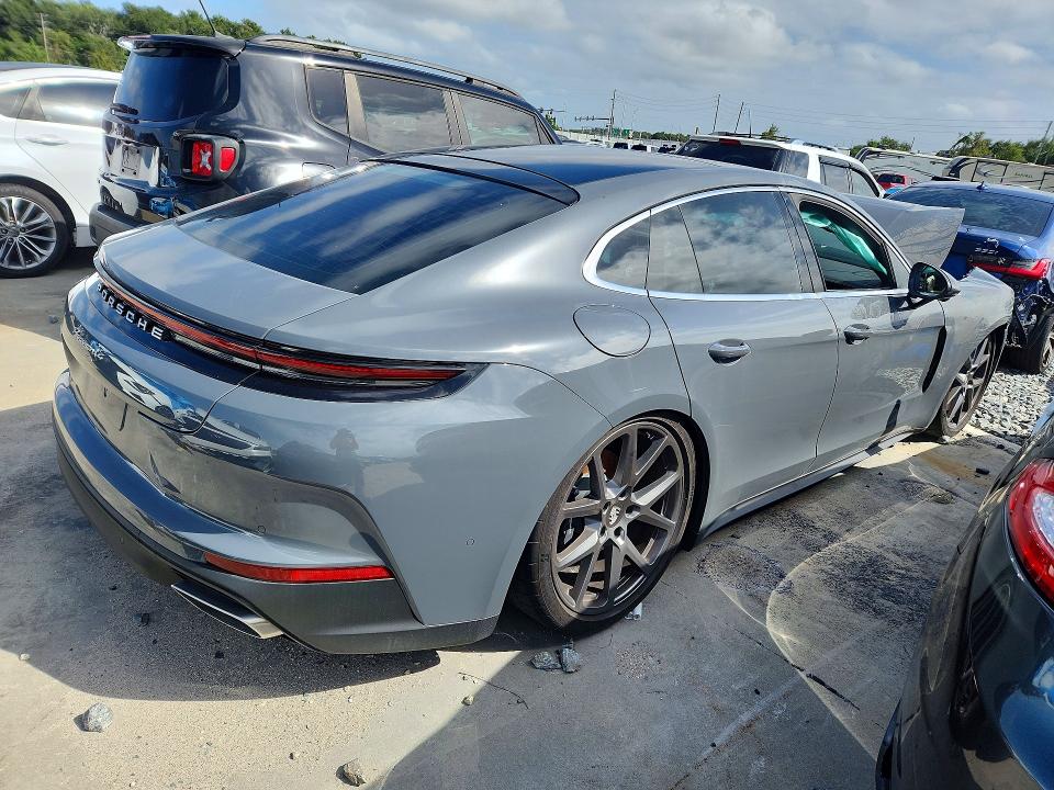 Auction sale of the 2025 Porsche Panamera, vin: WP0AA2YA4SL008937, lot number: 73765516