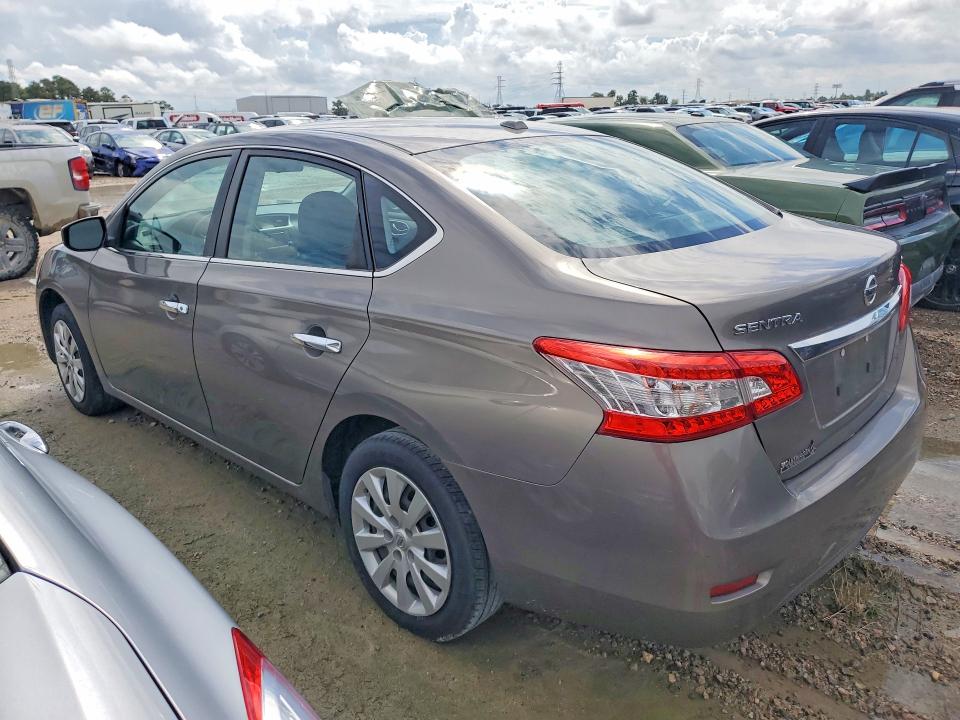 Продаж на аукціоні авто 2015 Nissan Sentra, vin: 3N1AB7AP4FL645980, номер лоту: 70749616