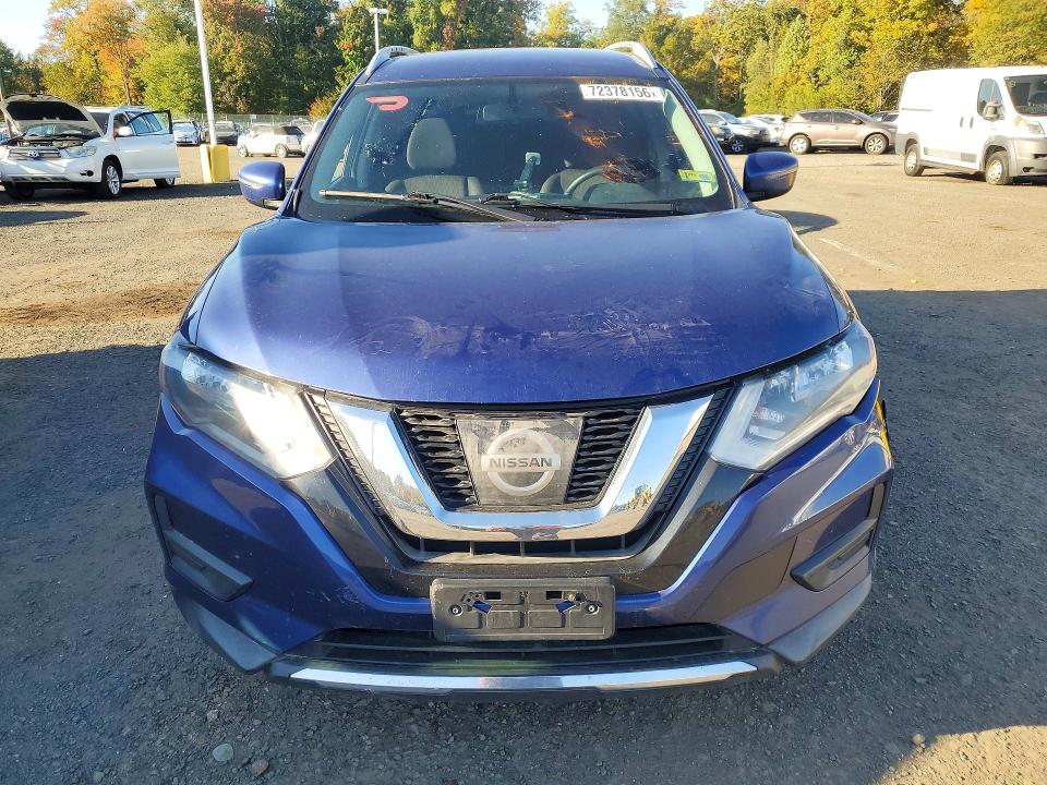 Продажа на аукционе авто 2017 Nissan Rogue, vin: KNMAT2MV4HP585424, номер лота: 72378156