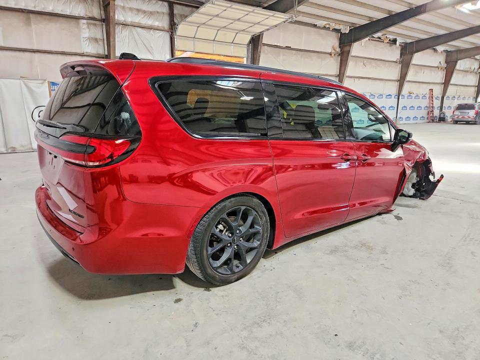 Продажа на аукционе авто 2025 Chrysler Pacifica, vin: 2C4RC1GG1SR524371, номер лота: 71163236