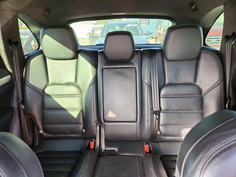 Продаж на аукціоні авто 2012 Porsche Cayenne, vin: WP1AC2A2XCLA80335, номер лоту: 72309076