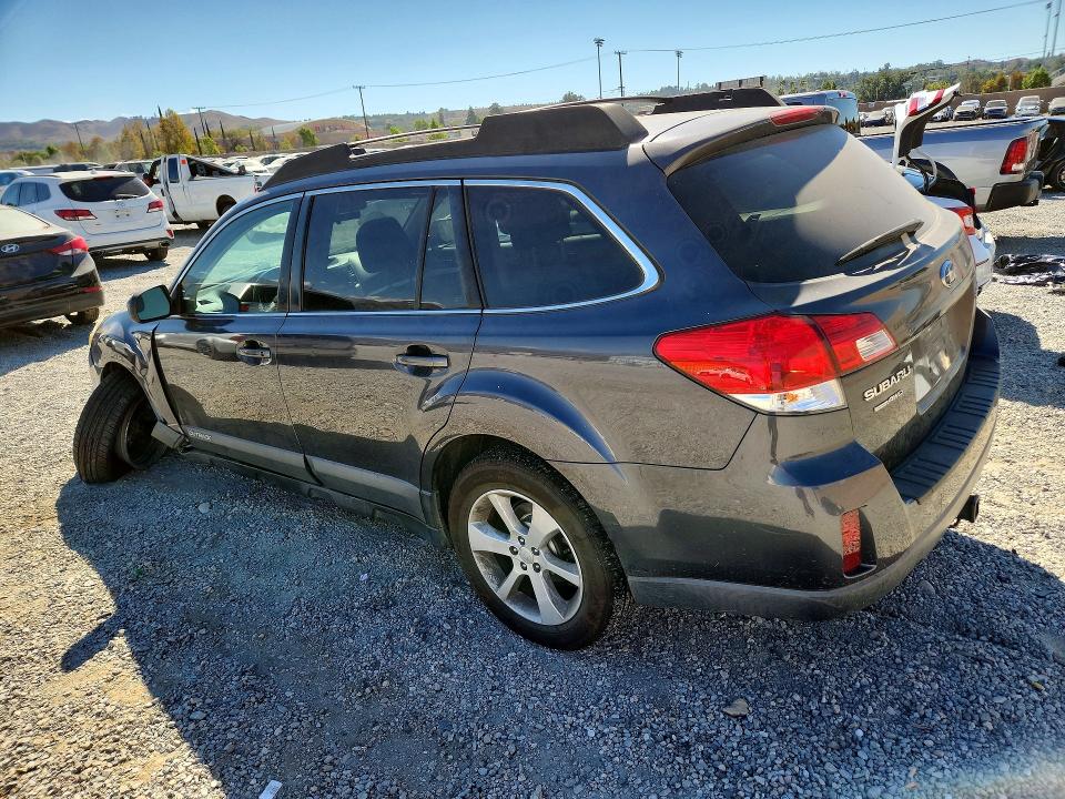 2013 Subaru Outback მანქანა იყიდება აუქციონზე, vin: 4S4BRBBC2D3257940, აუქციონის ნომერი: 72198646
