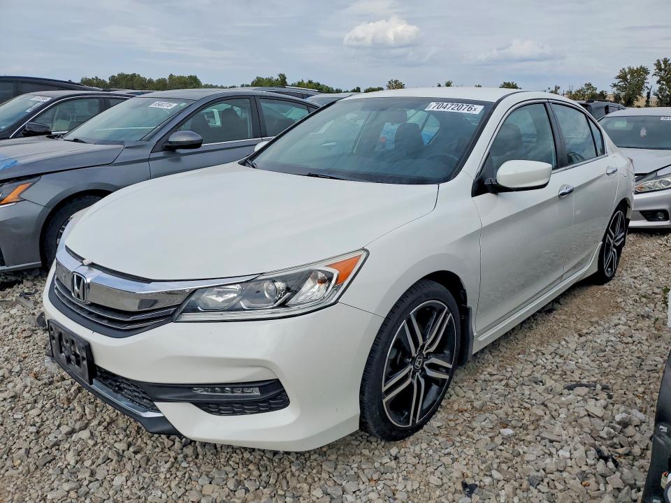 Auction sale of the 2016 Honda Accord, vin: 1HGCR2F52GA027370, lot number: 70472076