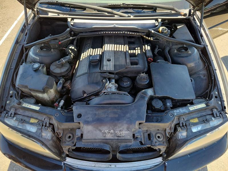 71667856 :رقم المزاد ، WBABW33485PL35512 vin ، 2005 Bmw 325 مزاد بيع