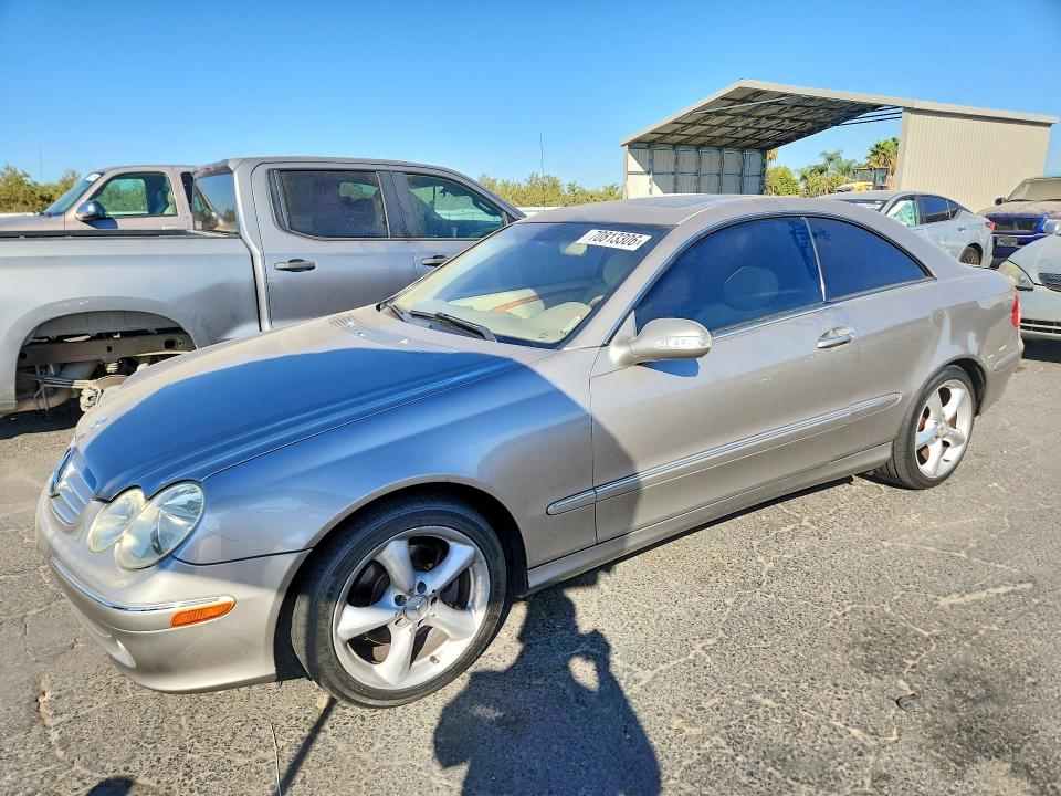 2004 Mercedes-benz Clk 320 მანქანა იყიდება აუქციონზე, vin: WDBTJ65J04F091769, აუქციონის ნომერი: 70813306