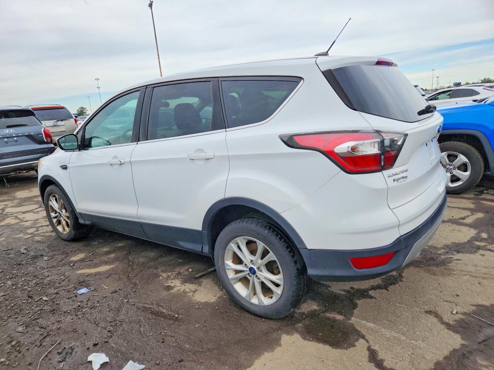 Продаж на аукціоні авто 2017 Ford Escape, vin: 1FMCU0GD2HUB51450, номер лоту: 71486476