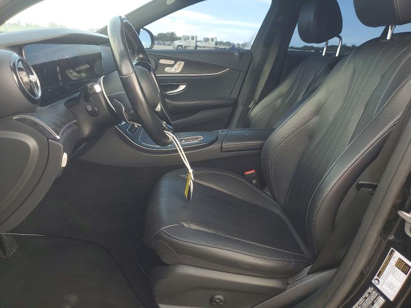 71717906 :رقم المزاد ، W1KZF8EB4PB132455 vin ، 2023 Mercedes-benz E مزاد بيع