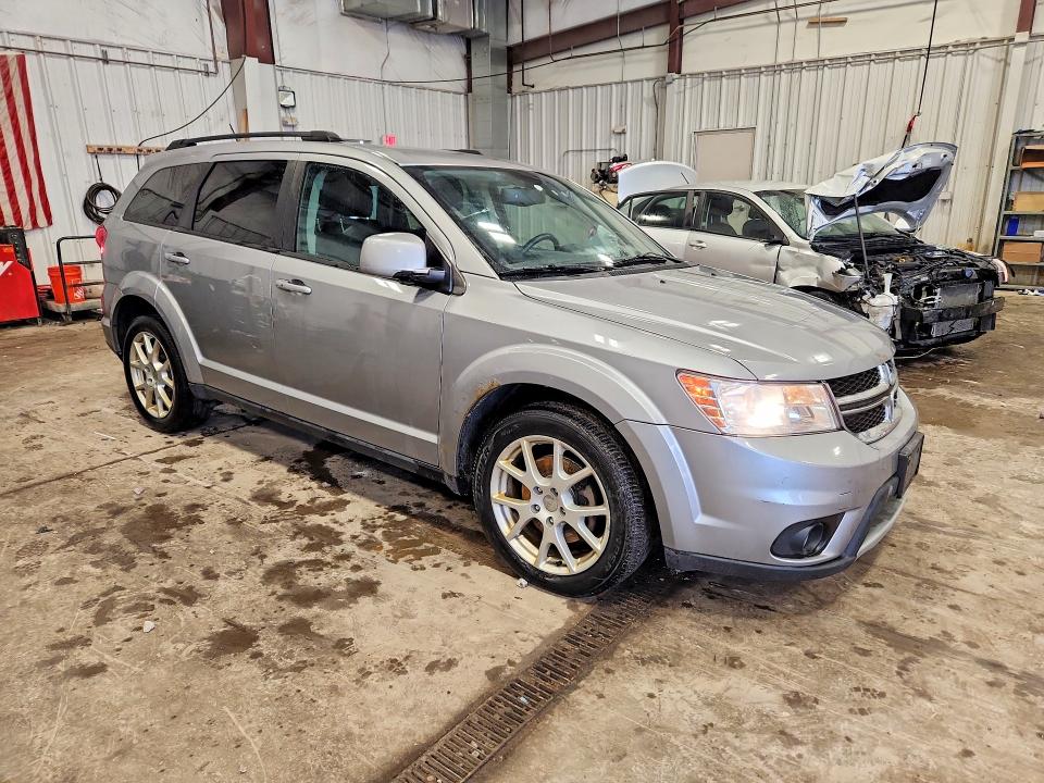 70828796 :رقم المزاد ، 3C4PDCBG0FT669430 vin ، 2015 Dodge Journey مزاد بيع