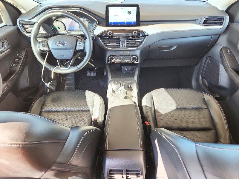 Продажа на аукционе авто 2022 Ford Escape, vin: 1FMCU9CZ5NUA02144, номер лота: 73934016