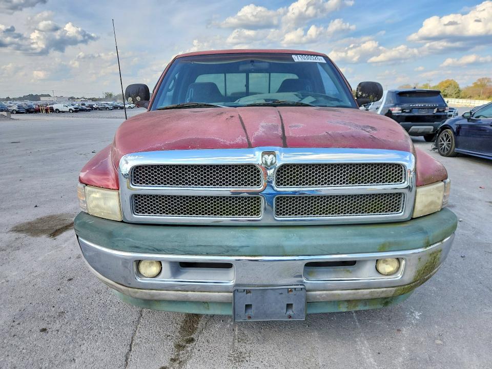 71030526 :رقم المزاد ، 3B7HC13Z8XG118491 vin ، 1999 Dodge Ram 1500 مزاد بيع