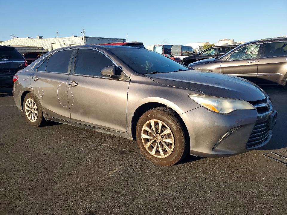 Продажа на аукционе авто 2016 Toyota Camry, vin: 4T4BF1FK1GR572611, номер лота: 71761276