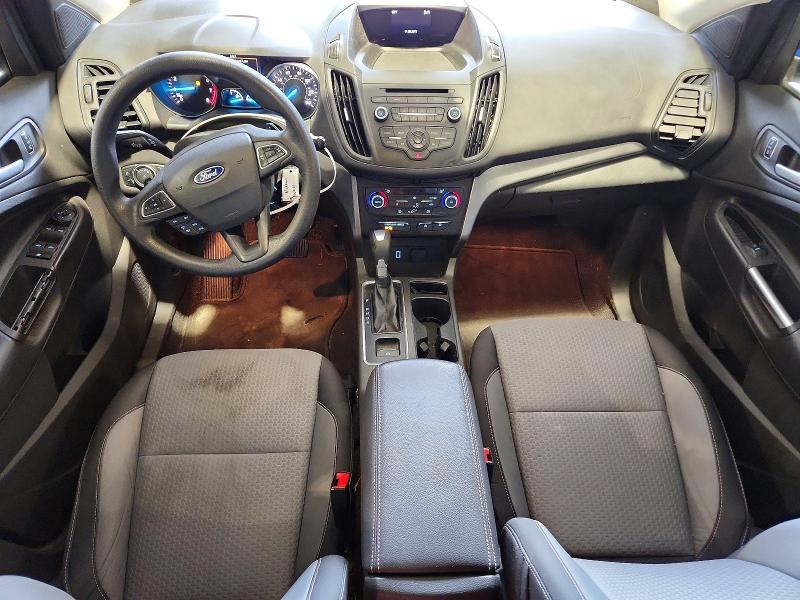 71468606 :رقم المزاد ، 1FMCU9G9XHUA11422 vin ، 2017 Ford Escape مزاد بيع
