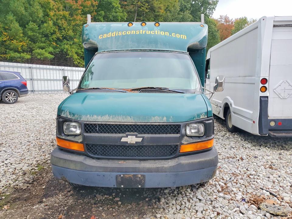 Auction sale of the 2003 Chevrolet Express, vin: 1GBJG31UX31232935, lot number: 69908746