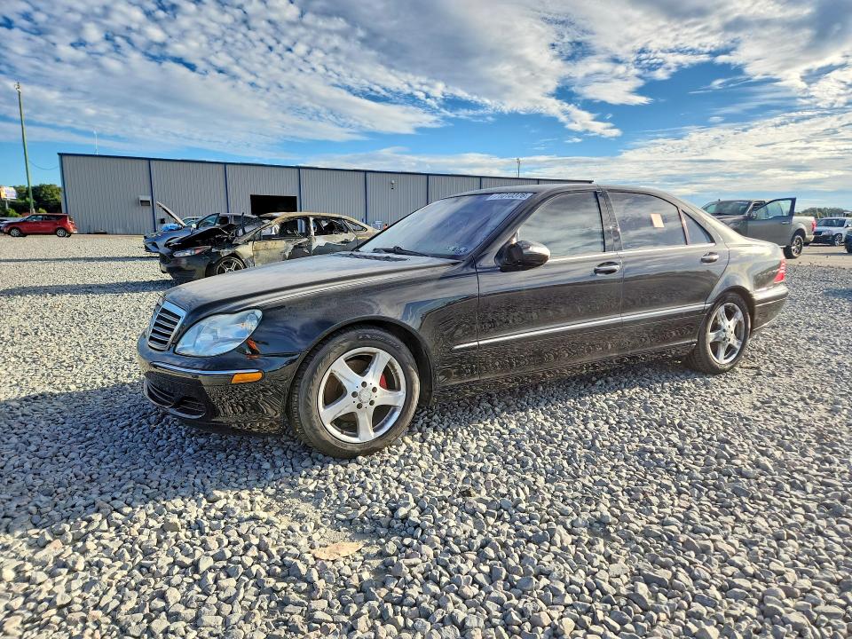 2004 Mercedes-benz S მანქანა იყიდება აუქციონზე, vin: WDBNG75J94A396052, აუქციონის ნომერი: 71010376