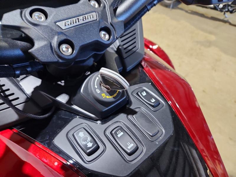 Продажа на аукционе авто 2024 Can-am Spyder Roadster, vin: 2BXNBDD24RV005196, номер лота: 71679096