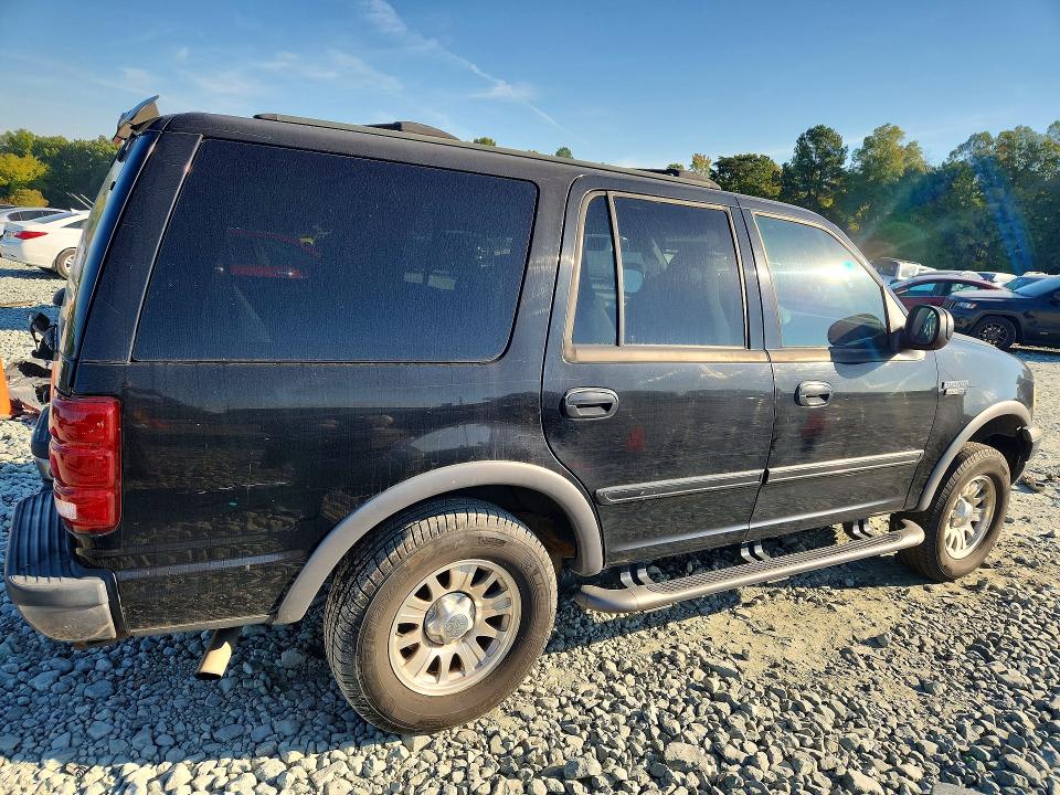 Продажа на аукционе авто 2002 Ford Expedition, vin: 1FMPU16L62LA07011, номер лота: 71020126