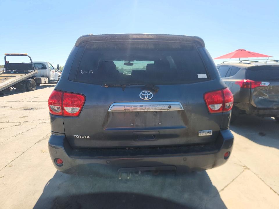 71945636 :رقم المزاد ، 5TDZY68A28S013339 vin ، 2008 Toyota Sequoia مزاد بيع