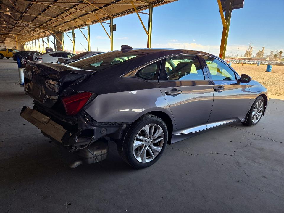 Продажа на аукционе авто 2018 Honda Accord, vin: 1HGCV1F19JA268174, номер лота: 72271166