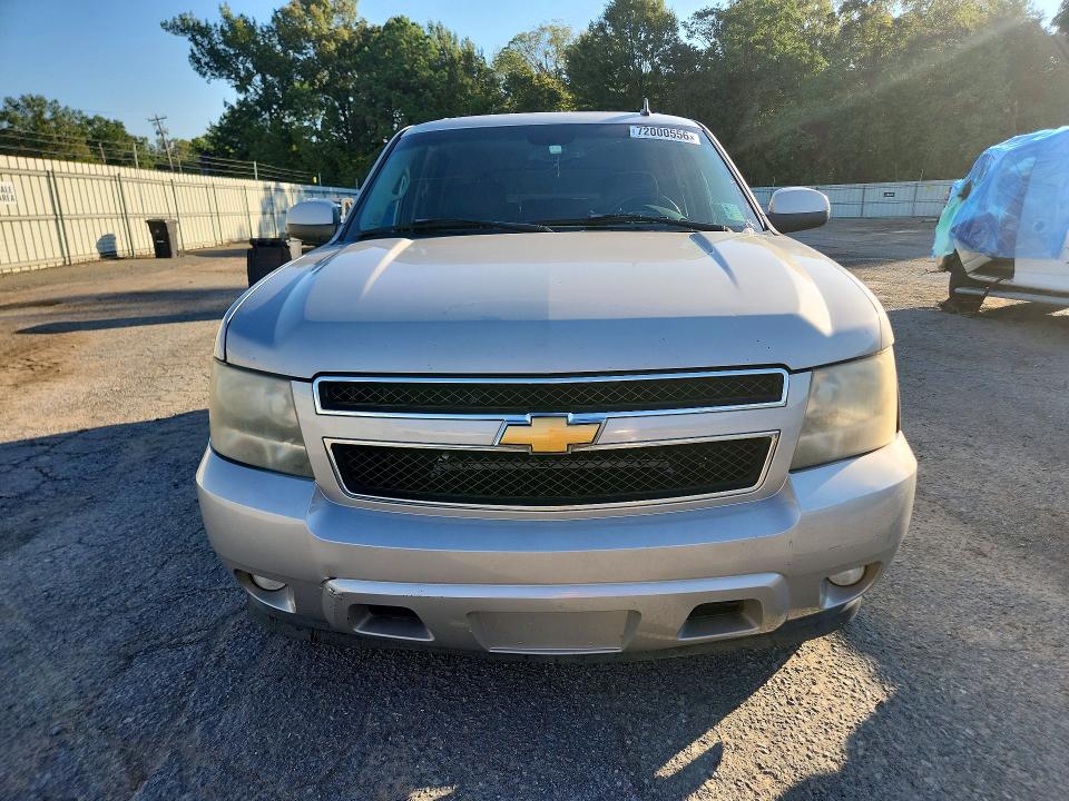 72000556 :رقم المزاد ، 1GNFC13078R153282 vin ، 2008 Chevrolet Tahoe مزاد بيع