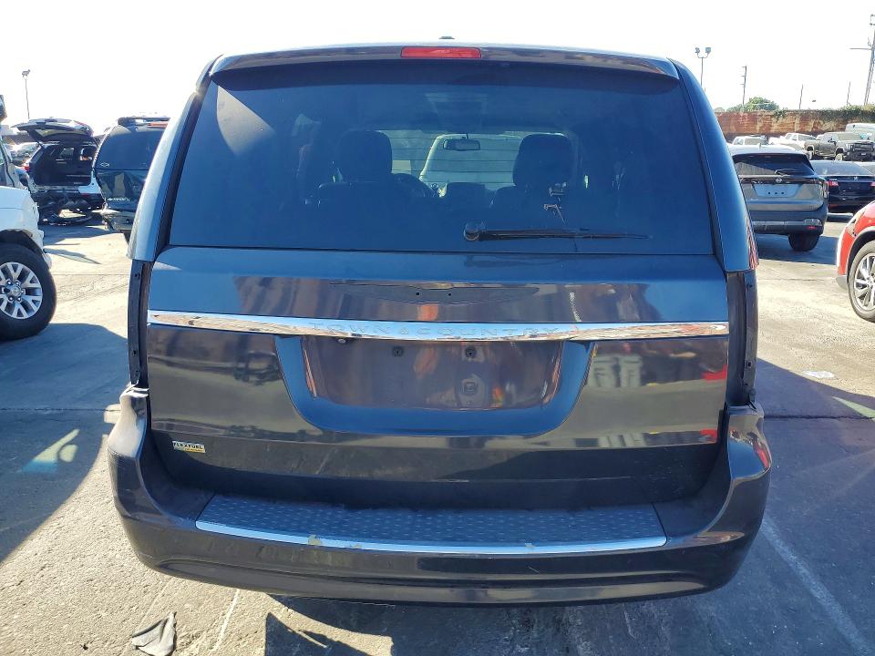71642116 :رقم المزاد ، 2C4RC1BG0DR721963 vin ، 2013 Chrysler Town & Country مزاد بيع